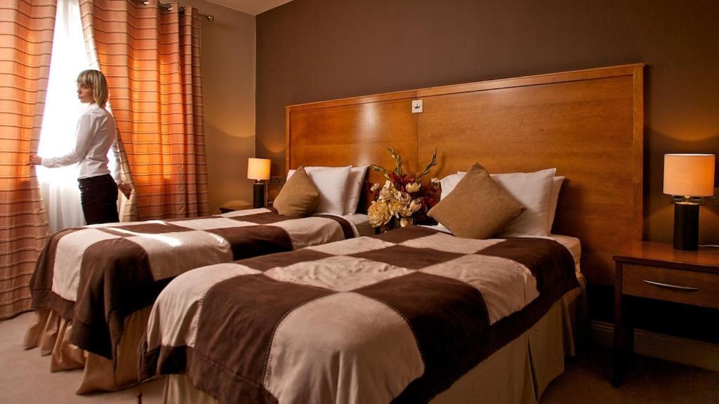 Готель Wallis Arms Millstreet Номер фото